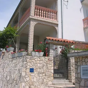 Manuela Apartment